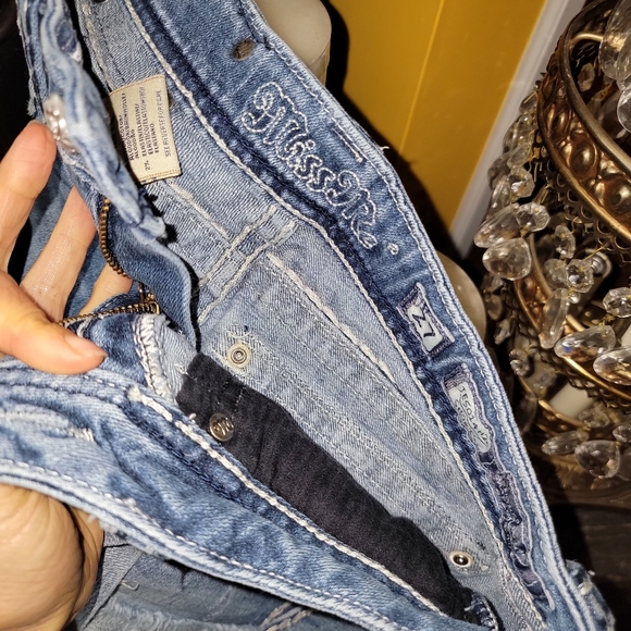 Miss Me jean shorts 27 - Picture 8 of 9
